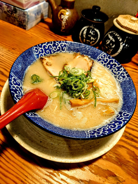 「博多とんこつ」@博多ラーメン鶴亀堂 鶴ヶ島店の写真