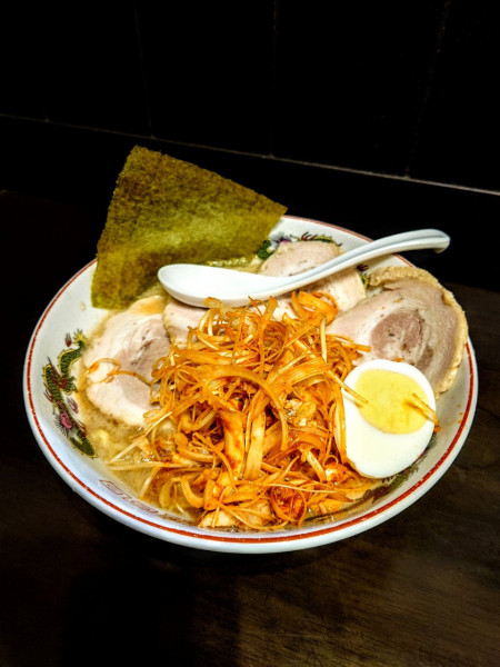 「ねぎとんこつチャーシュー 醤油」@岡ちゃんラーメンの写真