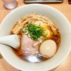 特製醤油らぁ麺