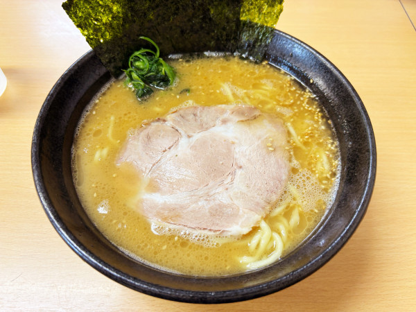 「ラーメン」@横浜家系  一二三家の写真