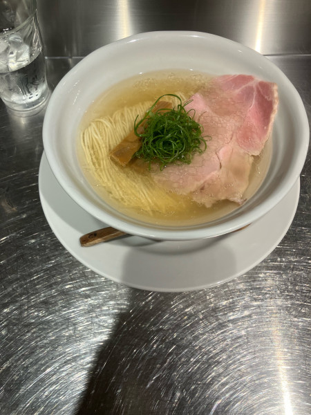 「塩そば　並盛り」@成城青果の写真