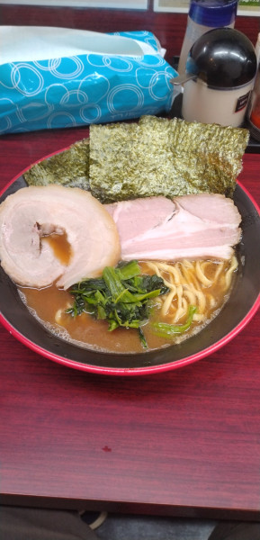 「ﾗｰﾒﾝ+ﾊﾞﾗﾁｬｰｼｭｰ」@麺家 紫極 大泉学園店の写真