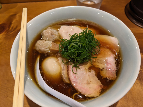 「特製中華そば（醤油・細麺）」@中華そば しば田の写真
