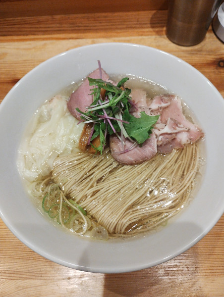 「ワンタン塩ラーメン(大盛)」@RAMEN百舌鳥の写真