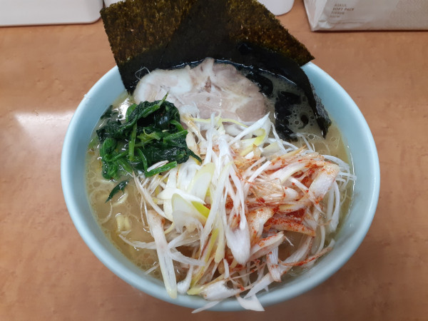 「ラーメン、ねぎ」@横浜ラーメン 町田家 新百合ヶ丘店の写真