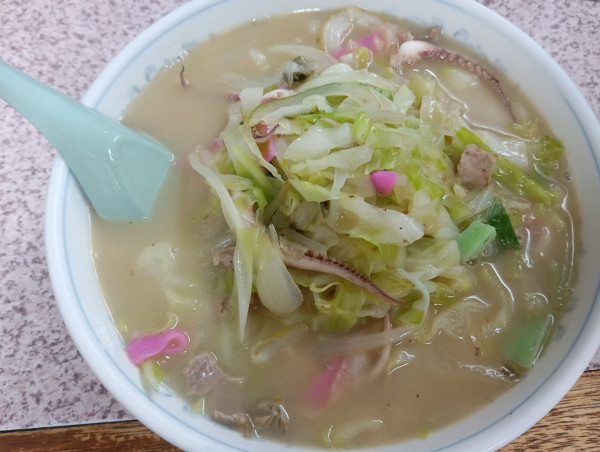 「ちゃんぽん(¥850)」@中華大八 駅前店の写真