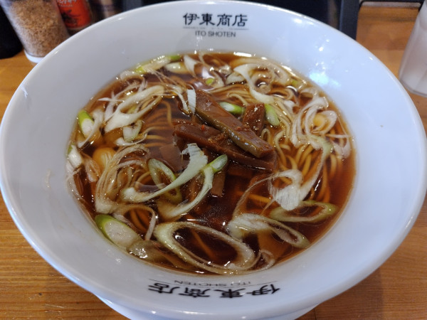 「【限定】どうずら限定　メンマしょうゆラーメン　※㋗で５００円」@塩尻餃子食堂の写真