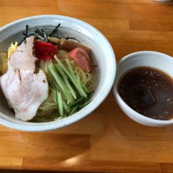 冷やしつけ麺(834円)