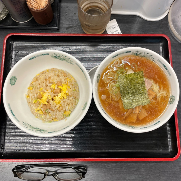 「ラ・餃・チャセット（半ラーメン）」@日高屋 JR橋本駅店の写真