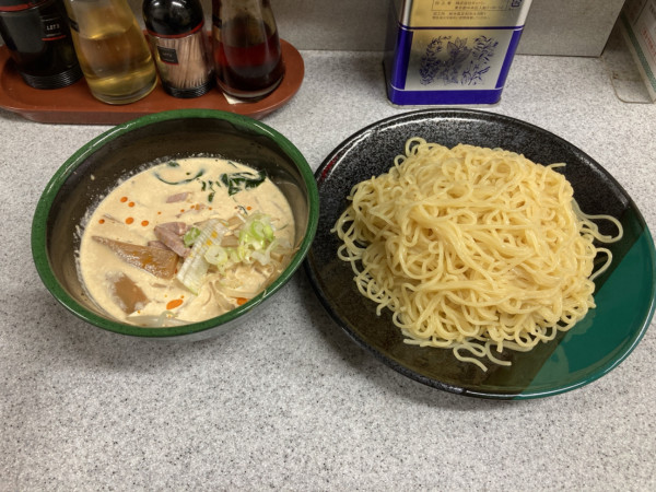 「マヨネーズつけ麺」@紅楽の写真