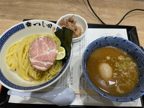 「濃厚豚崩しつけ麺」@つじ田 ららぽーと門真店の写真