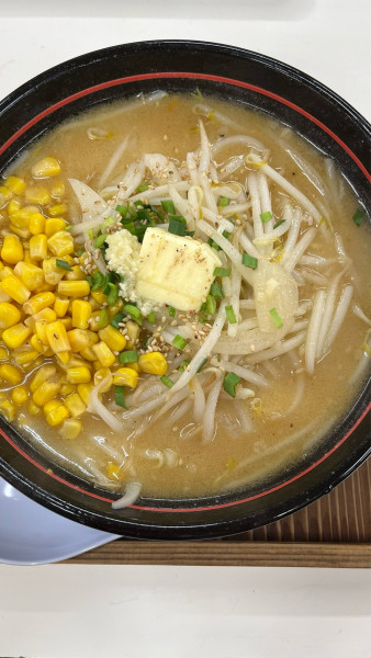 「白味噌バターコーンラーメン」@ラーメンガキ大将 谷田部店の写真