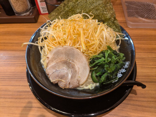 「ねぎラーメン」@横浜家系ラーメン 壱角家 本厚木店の写真