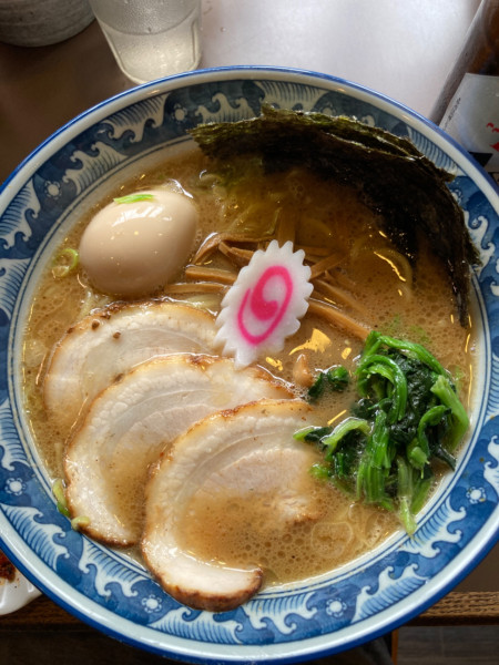 「特製ラーメン」@麺彩房 中野本店の写真