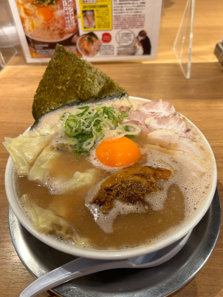 「極ラーメン」@三代目 博多 だるま アクアシティお台場店の写真