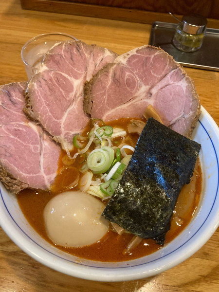 「辛味特製ラーメン　1350円」@麺屋はし本の写真