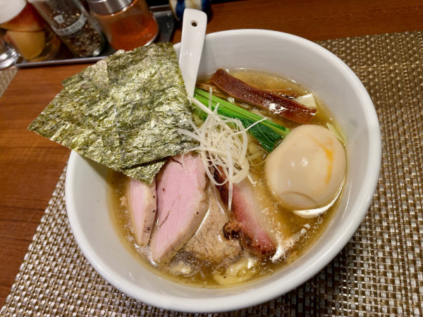 「特製手揉み塩そば」@麺処 はら田の写真