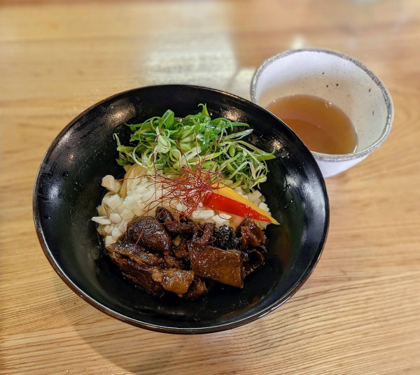 「飛騨牛脂と牛すじの和えつけそば【数量限定】」@麺 㐂色の写真