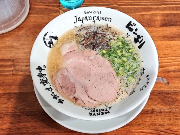 「発酵豚骨ラーメン」@無冠 阿佐ヶ谷の写真