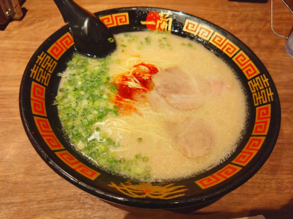 「こってり　天然とんこつラーメン」@一蘭 相模原店の写真