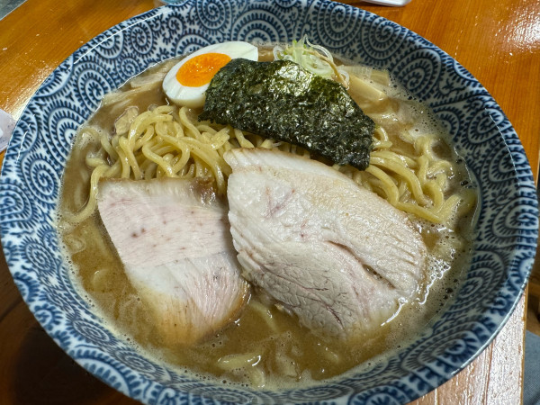 「濃厚中華そば大300g」@つけ麺 中華そば 佐とうの写真