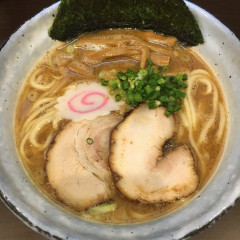 麺と餃子の工房 麺屋食堂の画像
