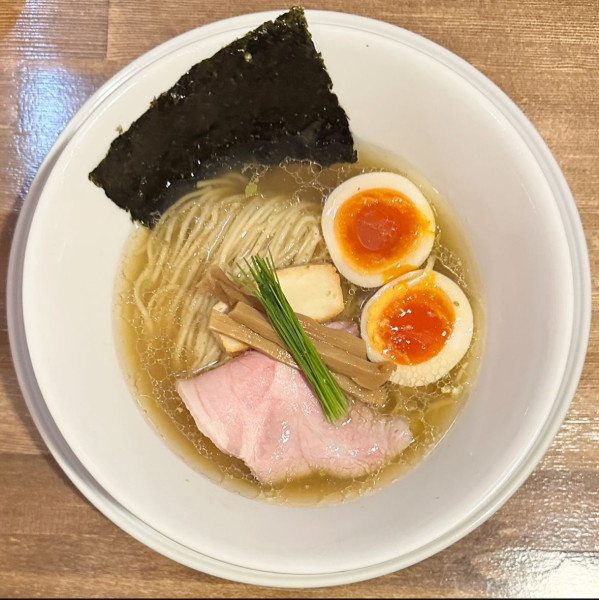 「山椒白醤油煮干し蕎麦」@酒肴場 屯の写真