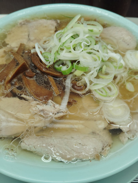 「中華そば」@新橋ニューともちんラーメン 神保町店の写真