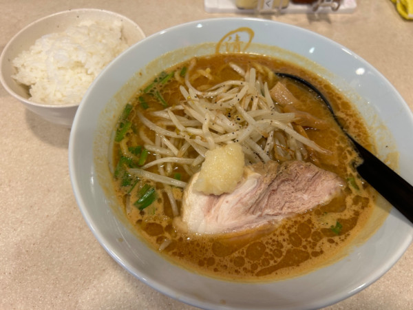 「みそラーメン850円+ライス(無料)」@横浜家系 清せ家の写真
