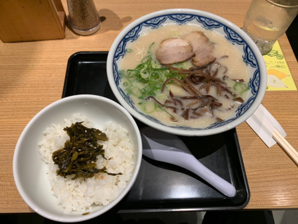 「高菜ごはんセット（博多らーめん）」@由丸 丸の内店の写真