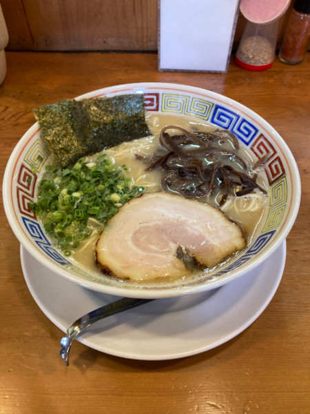 「幸福ラーメン 替玉 980円」@九州とんこつラーメン 幸福軒の写真