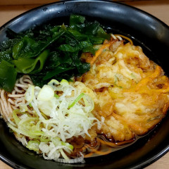 そば処中山道 エキュート大宮ノース店の写真