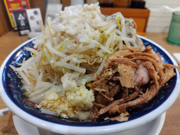 「ニボジロー　※野菜＆アブラ増し　（大盛：無料）」@凌駕 IDÉAの写真