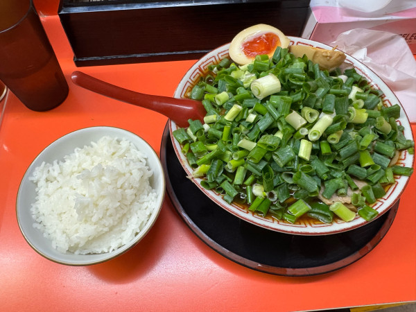 「Aセット＋ねぎ大盛り」@麺屋7.5Hz+ 梅田店の写真