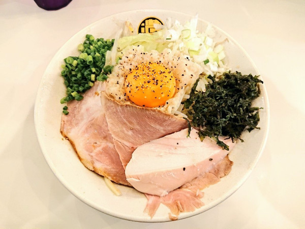 「濃菜まぜそば」@濃菜麺 井の庄 荻窪店の写真