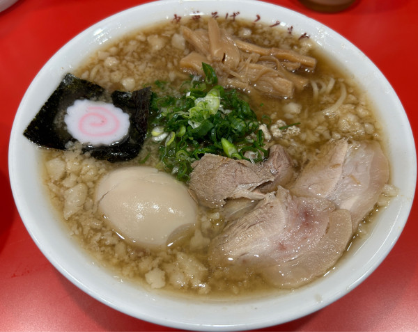 「背脂中華そば＋漬け玉子＋半ライス」@中華そば ふくもりの写真