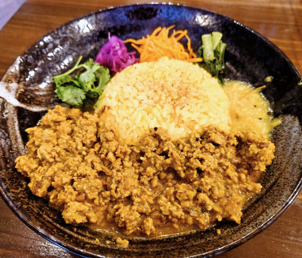 「ヤシオポークのキーマカレー」@フィクションスパイスの写真