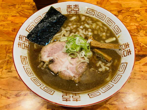 「【限定】煮干武者＋」@麺武者の写真