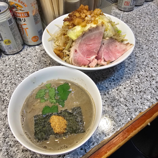 「ヤサイマシニボつけ麺」@麺屋 有希の写真