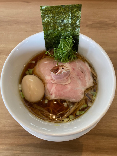 「正油らーめん　煮卵」@らーめん はんぐりーの写真