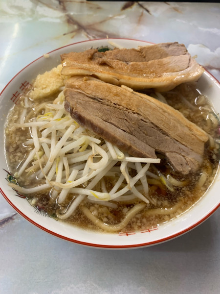 「ラーメン（二郎系）＋生玉子」@らーめん ましまし亭の写真