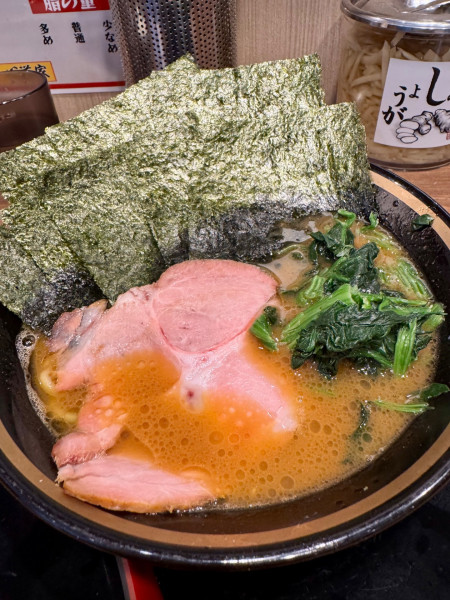 「ラーメン海苔トッピング」@王道家直伝 心道家の写真