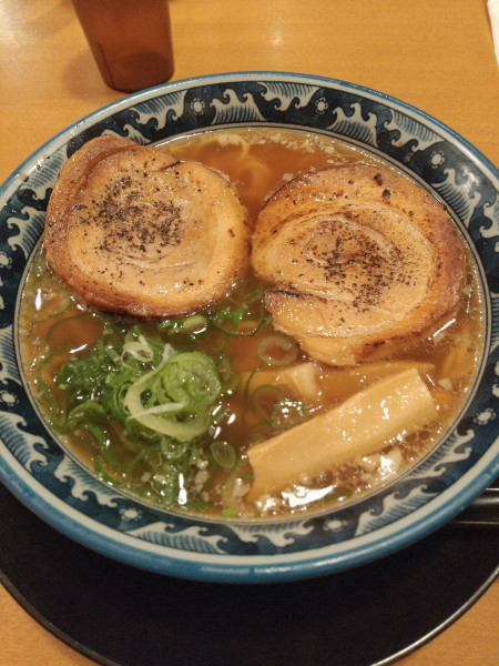 「炙り厚切りしょうゆ」@極旨醤油らーめん 一刻魁堂 川口ララガーデン店の写真