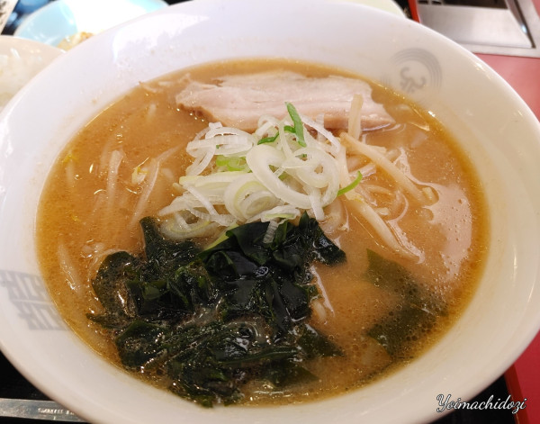 「日替わりランチ（味噌ラーメン、ミニカレー）」@朝鮮飯店 高崎東口店の写真