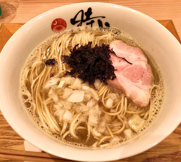 「いりこ蕎麦　1200円」@中華蕎麦 時雨の写真