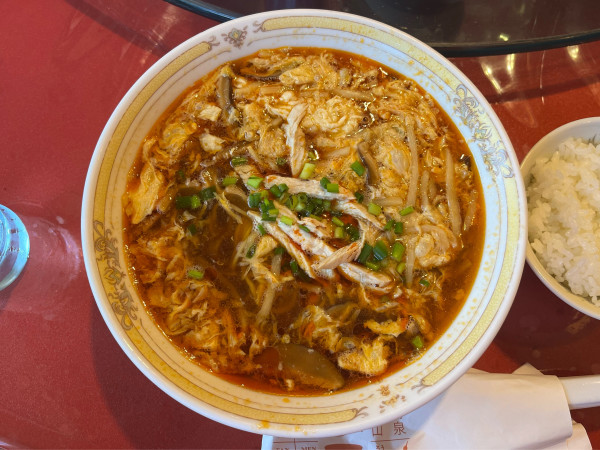 「酸辣湯麺」@山泉楼 宇都宮駅東店の写真