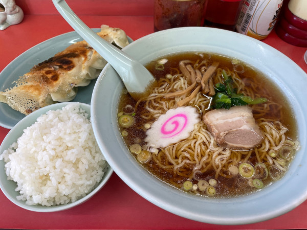 「ラーメン・餃子・ミニライス」@大龍の写真