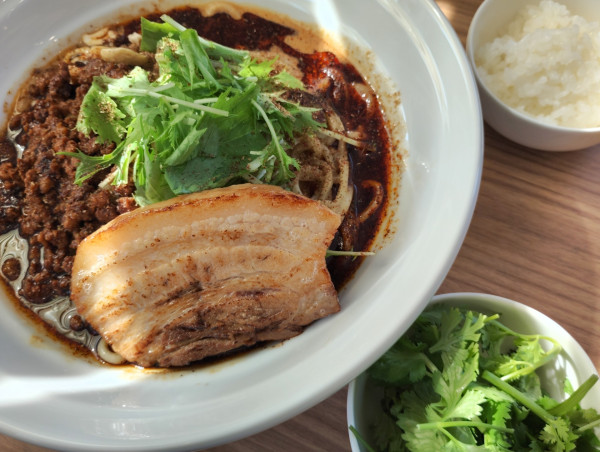 「麻辣汁なし担々麺」@中華そば あら川の写真