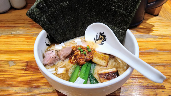 「【限定】冷やし山椒鴨中華そば+海苔(クーポン)」@満鶏軒の写真