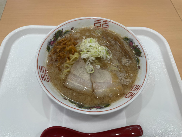 「豚骨醤油ラーメン」@ラァメン オカムラの写真